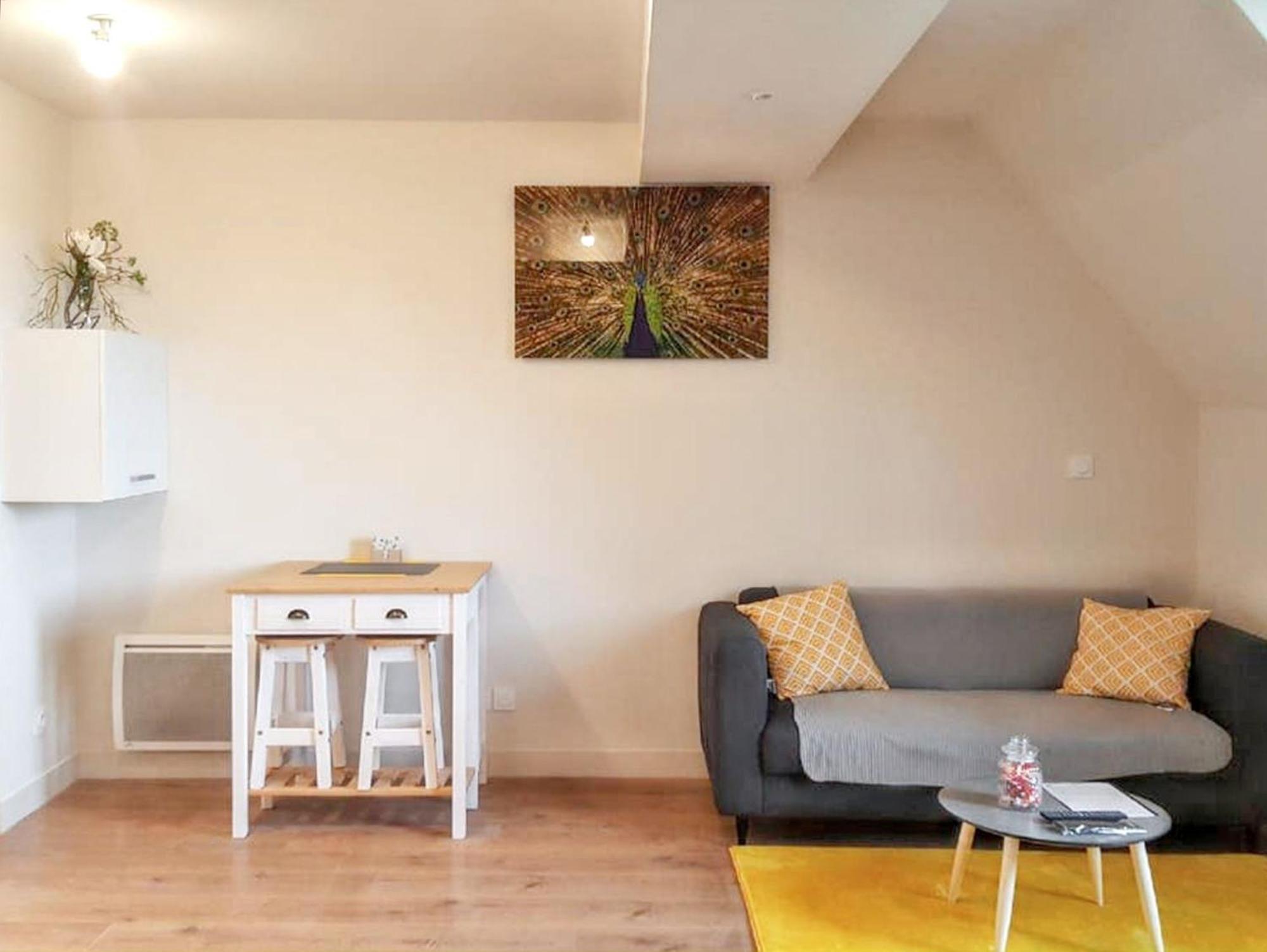 Charmant Studio A Abondant Avec Terrasse Ensoleillee 30 M² Exterior foto