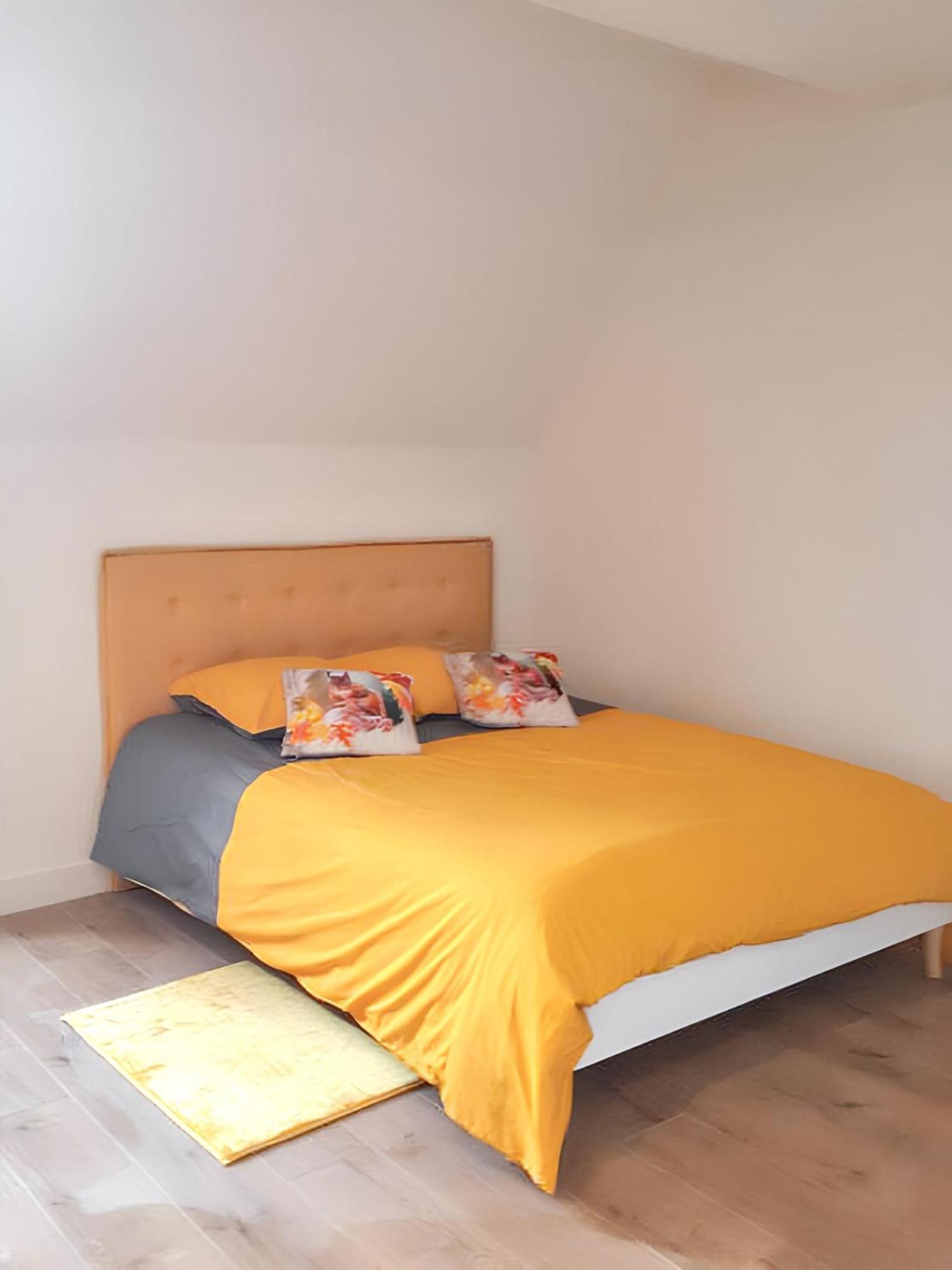 Charmant Studio A Abondant Avec Terrasse Ensoleillee 30 M² Exterior foto